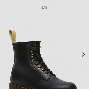 Dr. Marten NWOT